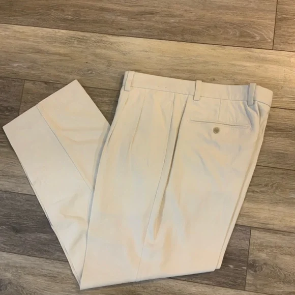 Tommy Bahama soft cream Suit.